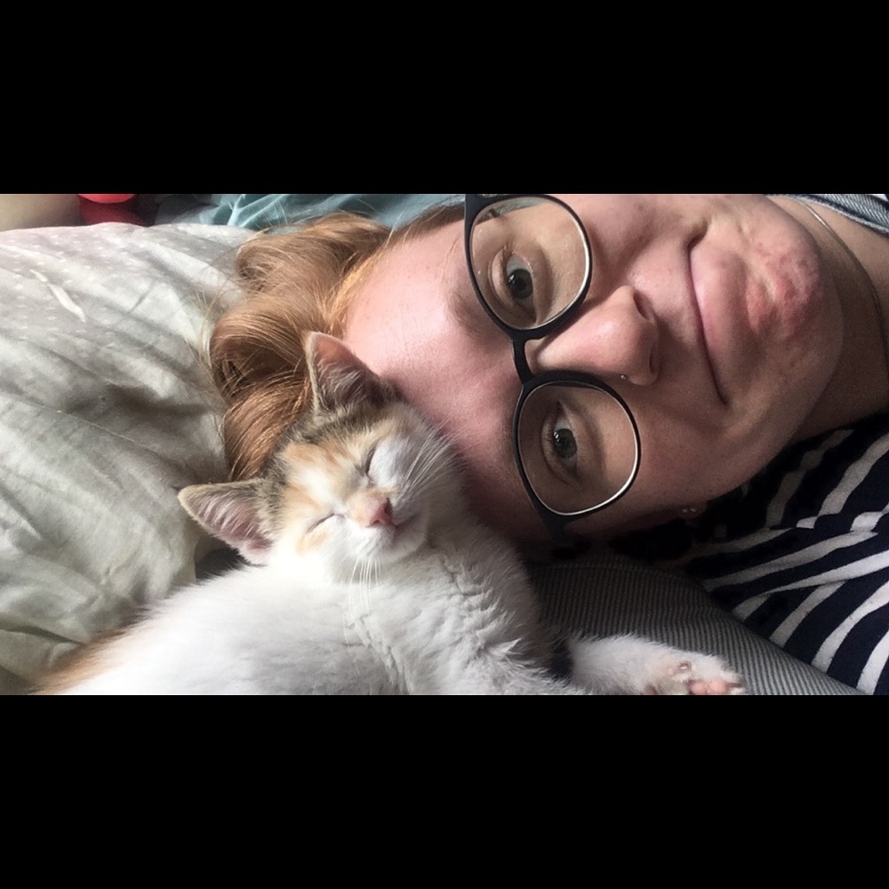 Meet your Posher, Elise